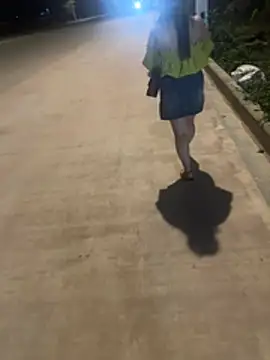 zhuendong000001 online show from 16, 3, 2026