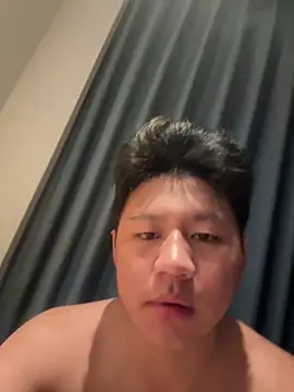 zhuendong000001 online show from 11, 4, 2026