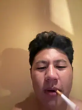 zhuendong000001 online show from 12, 4, 2026