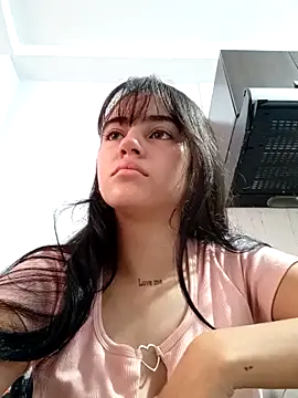 sara cute so online show from 29, 4, 2026