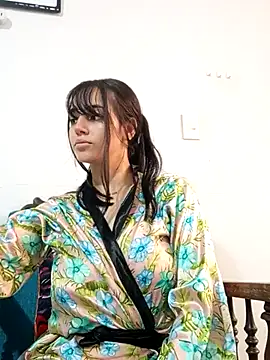 sara cute so online show from 2, 5, 2026