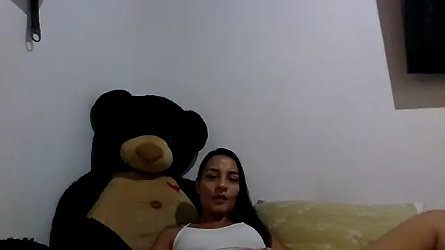 yesica2507 online show from 22, 6, 2026