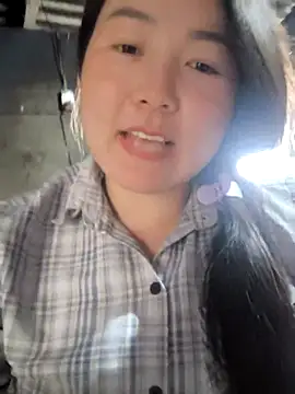 Snapshot of MayEva_ly chatting on 3, 3, 2026 MayEva ly online show from 3, 3, 2026