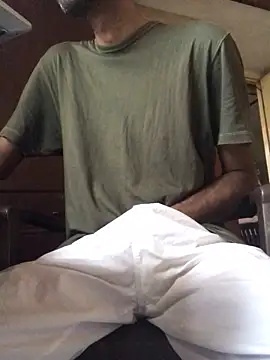 Snapshot of sub_slave_indi chatting on 14, 10, 2025 sub slave indi online show from 14, 10, 2025