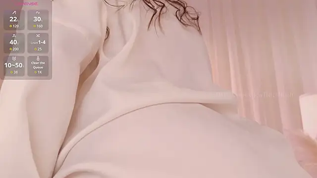 Scarlet Muse  online show from 30, 5, 2026