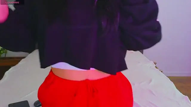 LauraDelightX online show from 11, 3, 2026