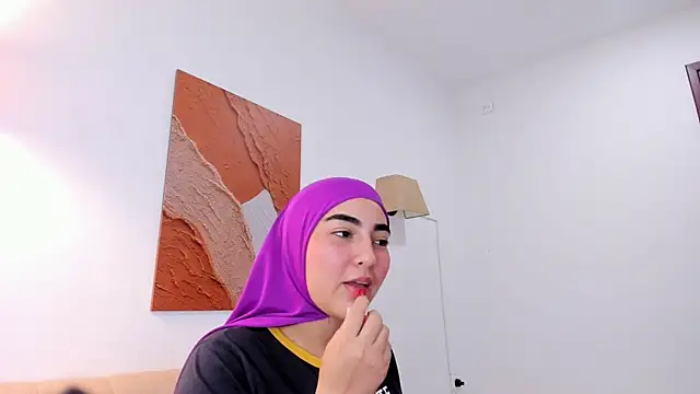 Snapshot of Malika_Noor chatting on 15, 6, 2026 Malika Noor online show from 15, 6, 2026