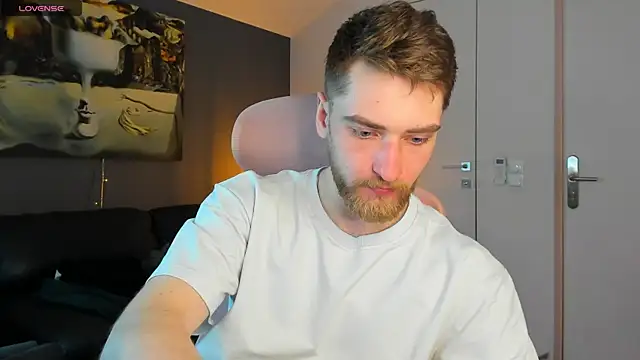 Dexter Raze online show from 12, 4, 2026