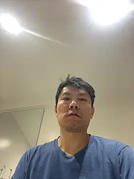 Snapshot of HINKK chatting on 14, 4, 2026 HINKK online show from 14, 4, 2026