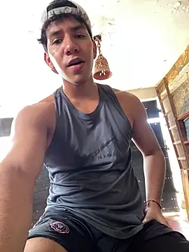 Alejandrososas online show from 8, 7, 2026