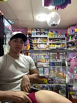 Alejandrososas online show from 17, 7, 2026