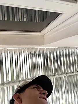 Alejandrososas online show from 4, 8, 2026