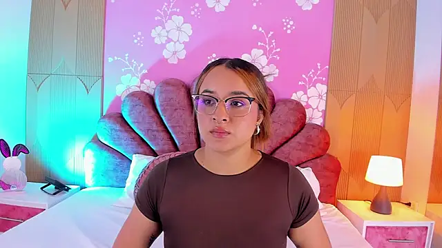 Sara colyn online show from 26, 2, 2026