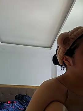 Halyken online show from 22, 2, 2026