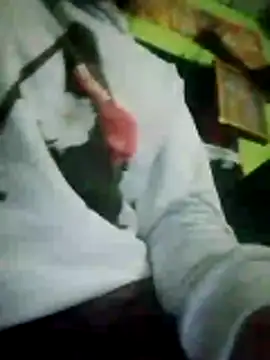 wifedesi7050 online show from 28, 3, 2026