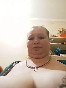 KiraStanton online show from 30, 6, 2026
