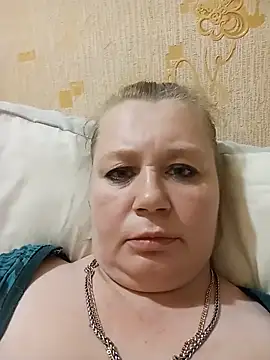 KiraStanton online show from 5, 7, 2026