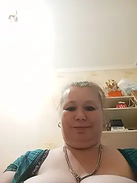 KiraStanton online show from 8, 7, 2026