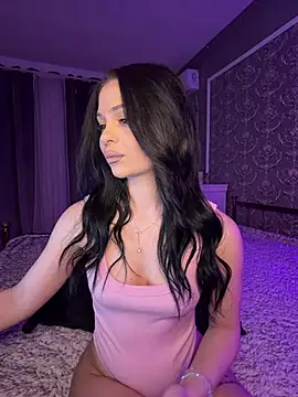 Snapshot of Olivia_Noor chatting on 14, 5, 2026 Olivia Noor online show from 14, 5, 2026