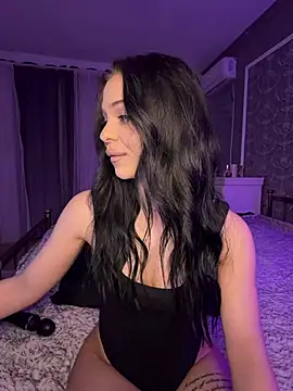 Snapshot of Olivia_Noor chatting on 16, 5, 2026 Olivia Noor online show from 16, 5, 2026