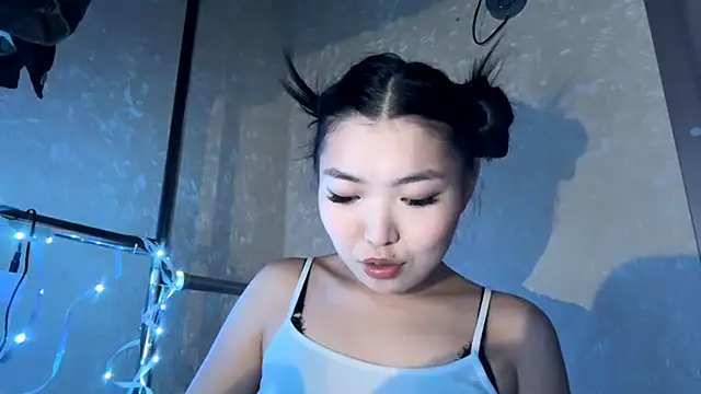 Snapshot of MeiMoon chatting on 21, 2, 2026 MeiMoon online show from 21, 2, 2026