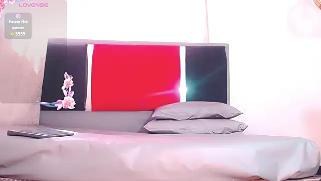 Abby White   online show from 25, 3, 2026