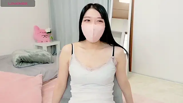 natsuka-chan online show from 5, 5, 2026