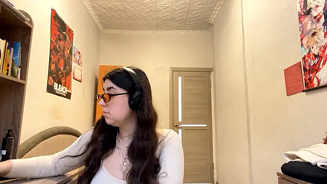 AshlynWabasha online show from 16, 3, 2026