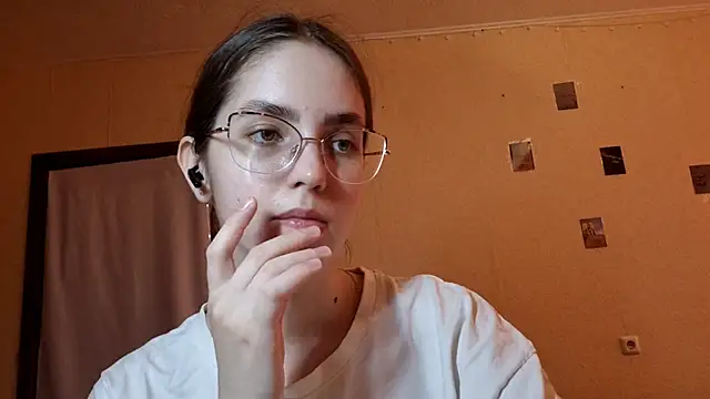 Katelemon online show from 18, 5, 2026