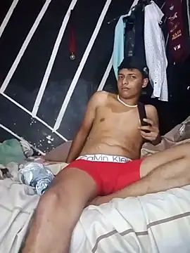 Snapshot of zeus23cm1 chatting on 27, 2, 2026 zeus23cm1 online show from 27, 2, 2026