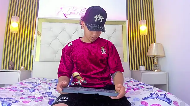 Snapshot of Axel_Monroe chatting on 20, 2, 2026 Axel Monroe online show from 20, 2, 2026