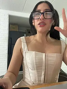 susi chimm online show from 11, 4, 2026