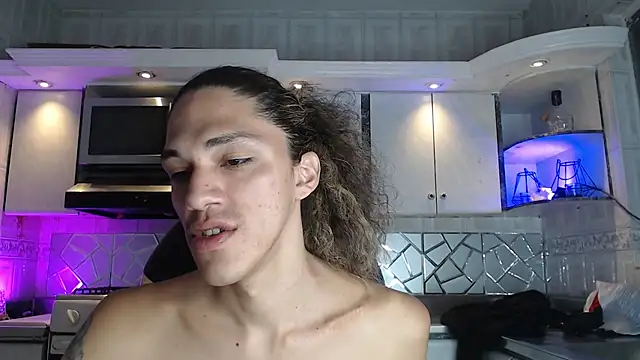 CrisOzzz online show from 9, 4, 2026