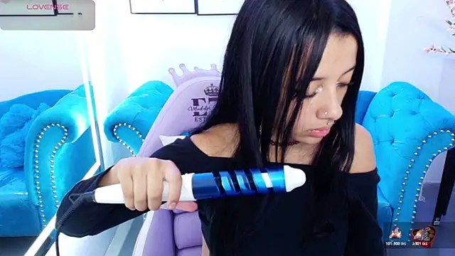 Chloe meoww online show from 8, 4, 2026