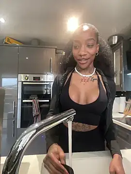 Snapshot of MississippiBabee chatting on 24, 2, 2026 MississippiBabee online show from 24, 2, 2026