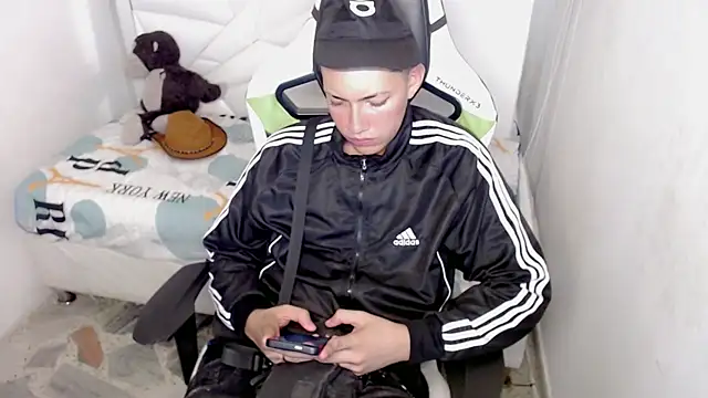 Street poemm  online show from 13, 3, 2026