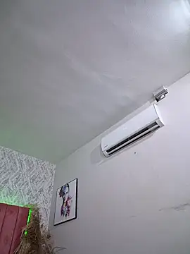 Allice Evens online show from 12, 4, 2026