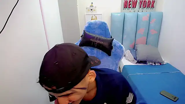 Snapshot of Houston_bby_ chatting on 22, 2, 2026 Houston bby online show from 22, 2, 2026