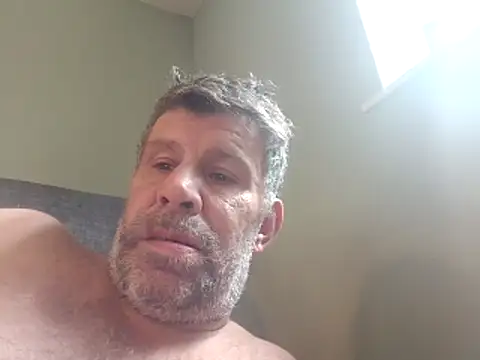 Snapshot of stud2512 chatting on 12, 6, 2026 stud2512 online show from 12, 6, 2026
