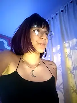 ElowenVirelle online show from 26, 2, 2026