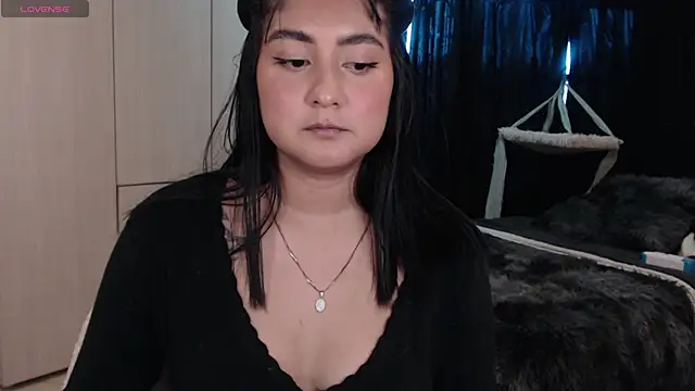 zakura ania online show from 1, 3, 2026