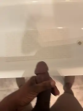 baiseurmeuf parfait online show from 1, 3, 2026