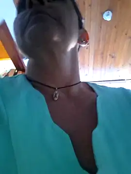 Lorenaluna online show from 18, 4, 2026