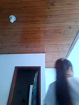 Lorenaluna online show from 19, 4, 2026