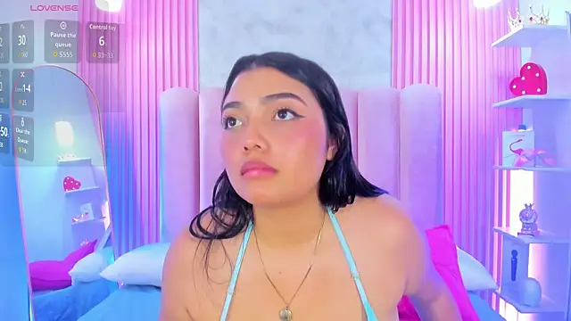 Snapshot of ArianaRougee chatting on 14, 7, 2026 ArianaRougee online show from 14, 7, 2026