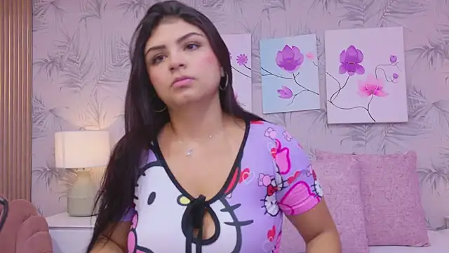 Snapshot of EmmaLeens chatting on 27, 2, 2026 EmmaLeens online show from 27, 2, 2026