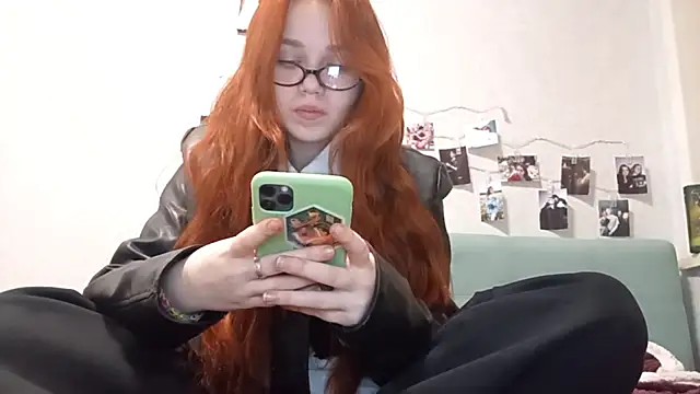 Snapshot of DizzyRina chatting on 24, 2, 2026 DizzyRina online show from 24, 2, 2026