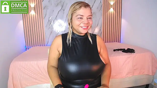 CasieBigtits online show from 30, 5, 2026