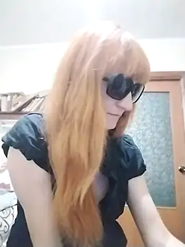 Snapshot of YaroslavaLester chatting on 1, 7, 2026 YaroslavaLester online show from 1, 7, 2026
