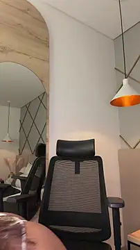AnnyVega   online show from 10, 5, 2026